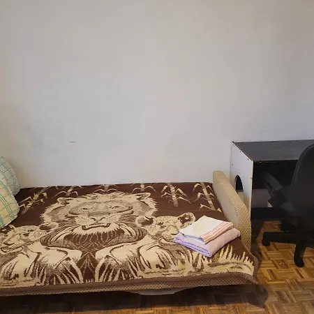 Zadolzennost!!!!pd Pokoje Obok Ch Promenada Nf *