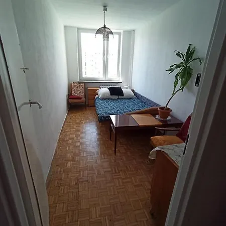 Habitación en casa particular Zadolzennost!!!!pd Pokoje Obok Ch Promenada Nf